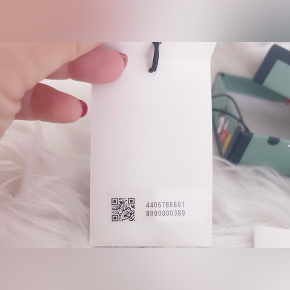 Special Edition  Gucci Disney Collaboration! GUCCI Micro GG Card Case SOLD - Picture 5 of 7